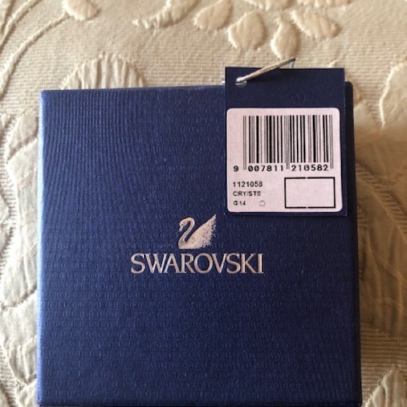 Swarovski bangle bracelet NWT - Picture 8 of 8